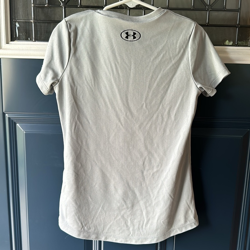 Under Armour tee - Picture 5 of 6